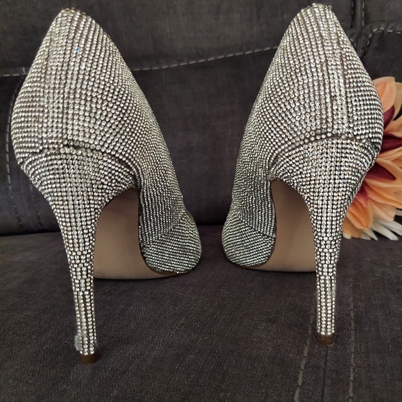 Steve madden size 8 stiletto heels - Picture 9 of 10